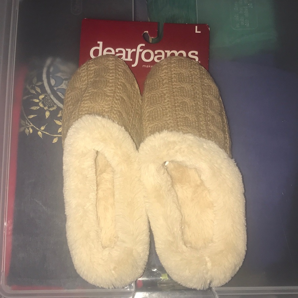 New Dearfoams Slippers